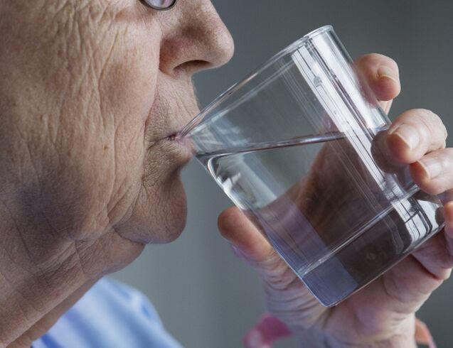 Cardiol kapsules reikia užgerti švariu vandeniu